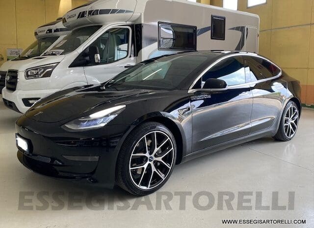 TESLA MODEL 3 DUAL MOTOR LONG RANGE (4WD) FULL OPTIONAL IVA ESPOSTA pieno