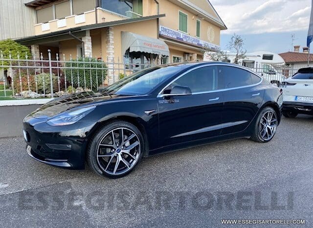 TESLA MODEL 3 DUAL MOTOR LONG RANGE (4WD) FULL OPTIONAL IVA ESPOSTA pieno