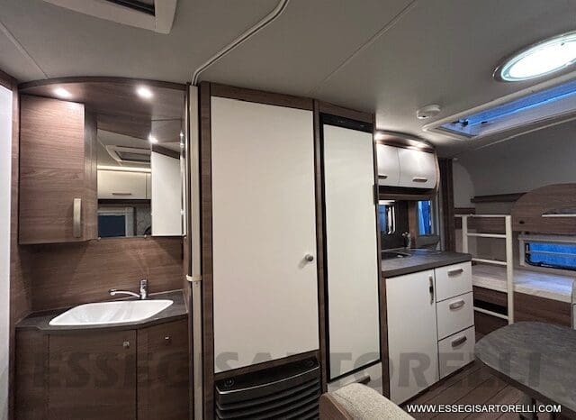 KNAUS SPORT 540 FDK SILVER SELECTION 2022 CARAVAN 6 POSTI 1.500 KG pieno