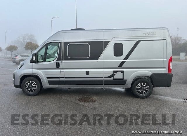 ADRIA NEW TWIN 2025 600 SPB FAMILY DOPPIO MATRIMONIALE ARTENSE GREY pieno