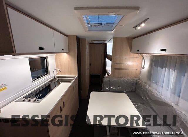 ADRIA NEW AVIVA 563 PT 2025 7 POSTI (TRIPLO CASTELLO) pieno