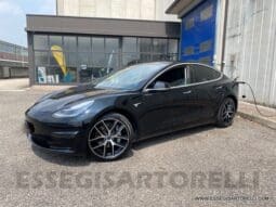 TESLA MODEL 3 DUAL MOTOR LONG RANGE (4WD) FULL OPTIONAL IVA ESPOSTA pieno