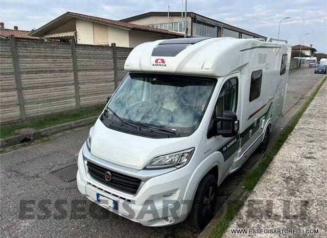 ADRIA COMPACT PLUS SL 2015 LETTI GEMELLI 660 CM pieno