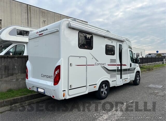 ADRIA COMPACT PLUS SL 2015 LETTI GEMELLI 660 CM pieno