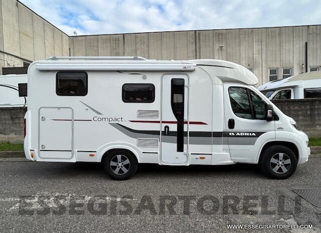 ADRIA COMPACT PLUS SL 2015 LETTI GEMELLI 660 CM pieno