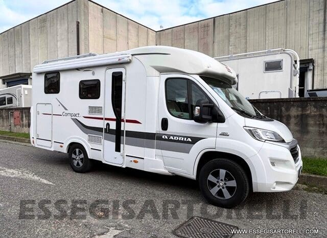 ADRIA COMPACT PLUS SL 2015 LETTI GEMELLI 660 CM pieno