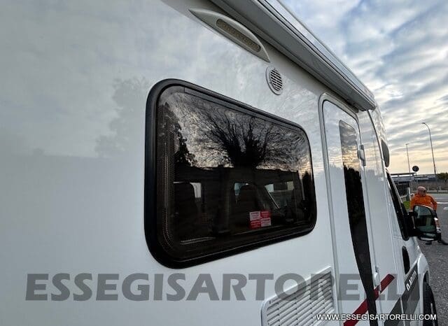 ADRIA COMPACT PLUS SL 2015 LETTI GEMELLI 660 CM pieno