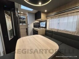 CHAUSSON ETAPE LINE 650 AUTOMATICO 165 CV POWER MY 2025 639 CM SEMINTEGRALE BASCULANTE E GARAGE pieno