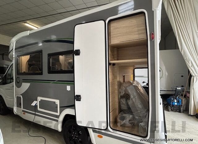 CHAUSSON ETAPE LINE 650 AUTOMATICO 165 CV POWER MY 2025 639 CM SEMINTEGRALE BASCULANTE E GARAGE pieno