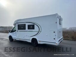 CHAUSSON FIRST LINE 720 GAMMA 2025 SEMINTEGRALE BASCULANTE E GARAGE LETTI CASTELLO pieno