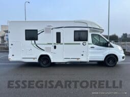 CHAUSSON FIRST LINE 720 GAMMA 2025 SEMINTEGRALE BASCULANTE E GARAGE LETTI CASTELLO pieno