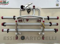 BURSTNER IXEO 666 SEMINTEGRALE BASCULANTE 674 CM 2010 pieno