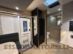 CHAUSSON ETAPE LINE 640 AUTOMATICO 165 CV POWER MY 2025 699 CM SEMINTEGRALE BASCULANTE E GARAGE pieno