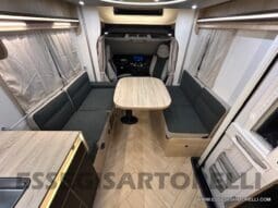 CHAUSSON ETAPE LINE 640 AUTOMATICO 165 CV POWER MY 2025 699 CM SEMINTEGRALE BASCULANTE E GARAGE pieno