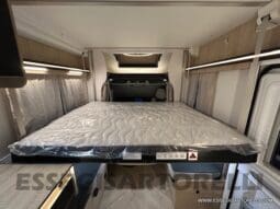 CHAUSSON ETAPE LINE 640 AUTOMATICO 165 CV POWER MY 2025 699 CM SEMINTEGRALE BASCULANTE E GARAGE pieno