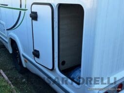 CHAUSSON FIRST LINE 720 GAMMA 2025 SEMINTEGRALE BASCULANTE E GARAGE LETTI CASTELLO pieno