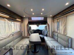 CHAUSSON FIRST LINE 720 GAMMA 2025 SEMINTEGRALE BASCULANTE E GARAGE LETTI CASTELLO pieno