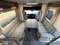 CHAUSSON FIRST LINE 720 GAMMA 2025 SEMINTEGRALE BASCULANTE E GARAGE LETTI CASTELLO pieno