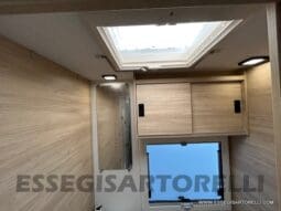 CHAUSSON FIRST LINE 720 GAMMA 2025 SEMINTEGRALE BASCULANTE E GARAGE LETTI CASTELLO pieno