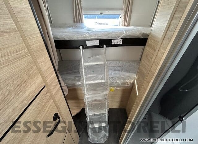 CHAUSSON FIRST LINE 720 GAMMA 2025 SEMINTEGRALE BASCULANTE E GARAGE LETTI CASTELLO pieno