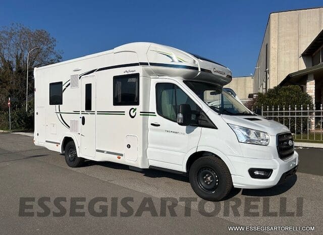 CHAUSSON FIRST LINE 720 GAMMA 2025 SEMINTEGRALE BASCULANTE E GARAGE LETTI CASTELLO pieno