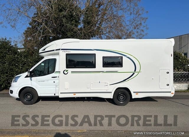 CHAUSSON FIRST LINE 720 GAMMA 2025 SEMINTEGRALE BASCULANTE E GARAGE LETTI CASTELLO pieno