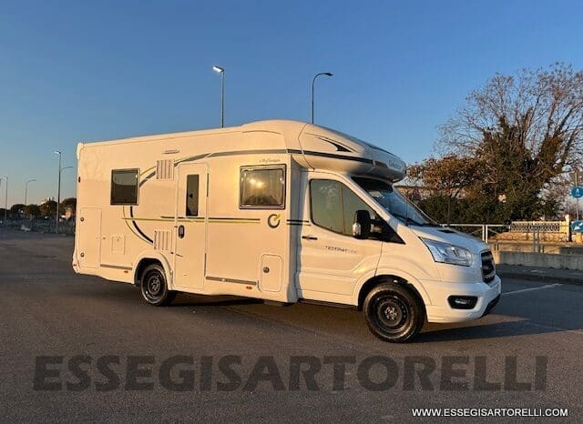 CHAUSSON FIRST LINE 720 GAMMA 2025 SEMINTEGRALE BASCULANTE E GARAGE LETTI CASTELLO pieno