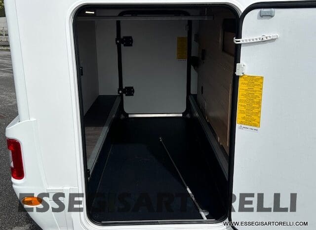 ADRIA CORAL XL A 670 SL 01/2022 LETTI GEMELLI, GARAGE E GANCIO TRAINO, WEBASTO pieno