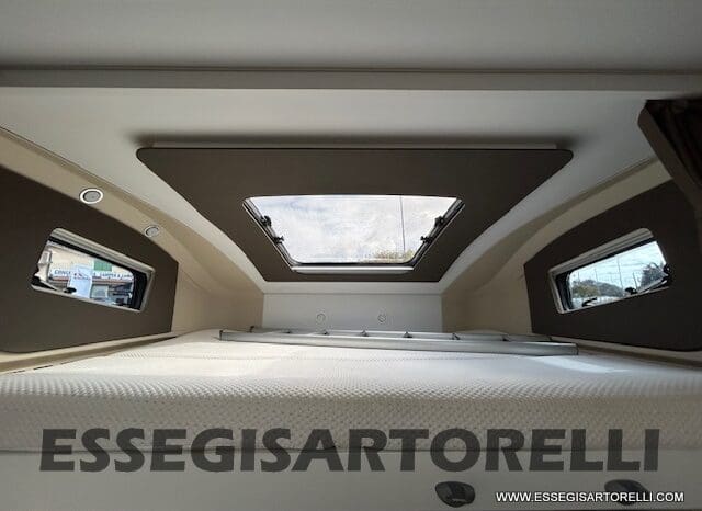 ADRIA CORAL XL A 670 SL 01/2022 LETTI GEMELLI, GARAGE E GANCIO TRAINO, WEBASTO pieno