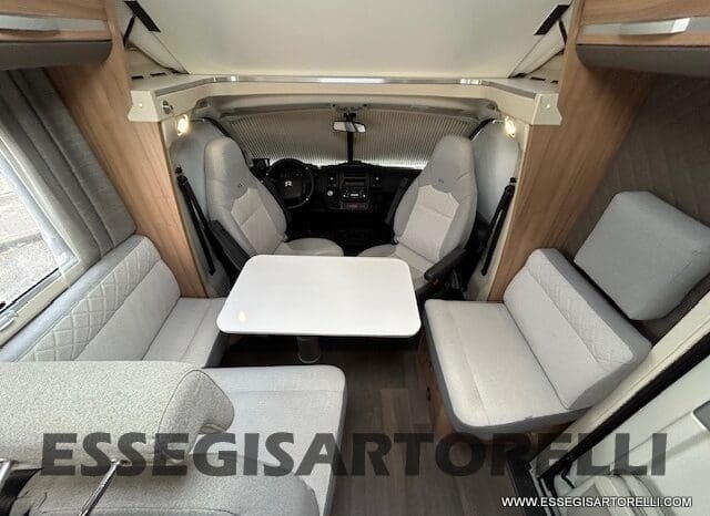 ADRIA CORAL XL A 670 SL 01/2022 LETTI GEMELLI, GARAGE E GANCIO TRAINO, WEBASTO pieno