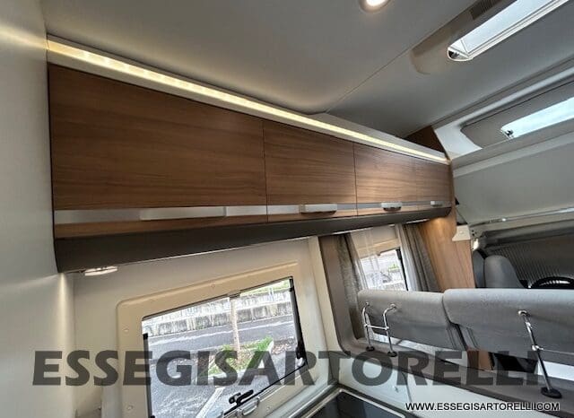 ADRIA CORAL XL A 670 SL 01/2022 LETTI GEMELLI, GARAGE E GANCIO TRAINO, WEBASTO pieno