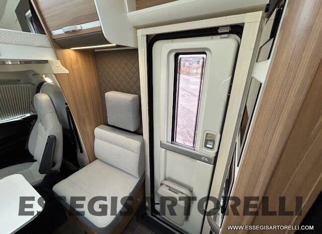 ADRIA CORAL XL A 670 SL 01/2022 LETTI GEMELLI, GARAGE E GANCIO TRAINO, WEBASTO pieno