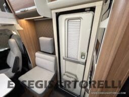 ADRIA CORAL XL A 670 SL 01/2022 LETTI GEMELLI, GARAGE E GANCIO TRAINO, WEBASTO pieno