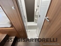 ADRIA CORAL XL A 670 SL 01/2022 LETTI GEMELLI, GARAGE E GANCIO TRAINO, WEBASTO pieno