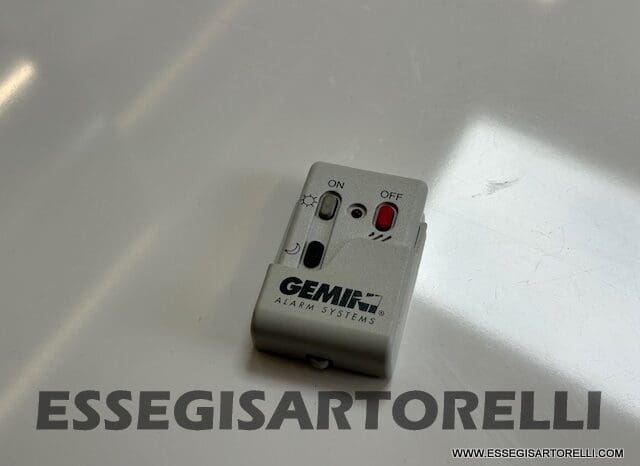 ADRIA CORAL XL A 670 SL 01/2022 LETTI GEMELLI, GARAGE E GANCIO TRAINO, WEBASTO pieno