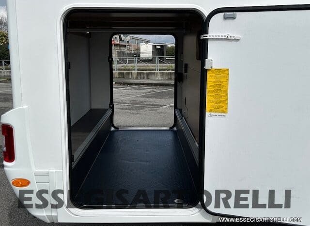 ADRIA CORAL XL A 670 SL 01/2022 LETTI GEMELLI, GARAGE E GANCIO TRAINO, WEBASTO pieno