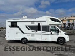 ADRIA CORAL XL A 670 SL 01/2022 LETTI GEMELLI, GARAGE E GANCIO TRAINO, WEBASTO pieno