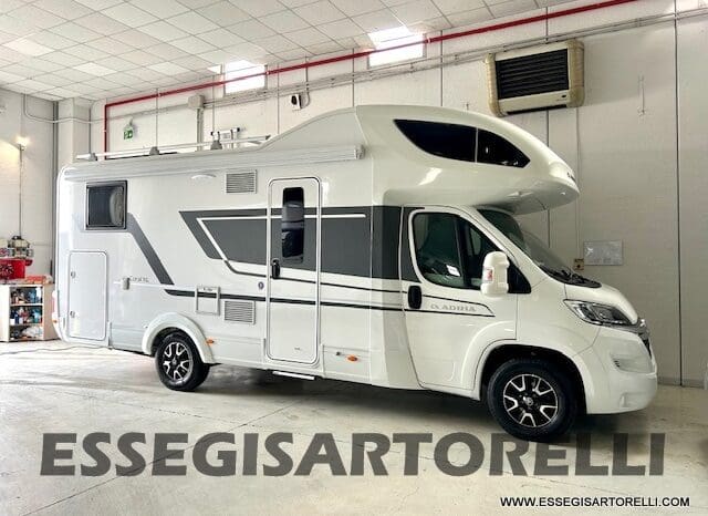 ADRIA CORAL XL A 670 SL 01/2022 LETTI GEMELLI, GARAGE E GANCIO TRAINO, WEBASTO pieno