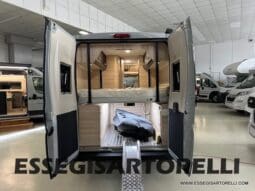 CHAUSSON SPORTLINE V 690 CAMBIO AUTOMATICO SERIE VAN 636 CM MAXI MATRIMONIALE ELETTRICO BASCULANTE 2025 pieno