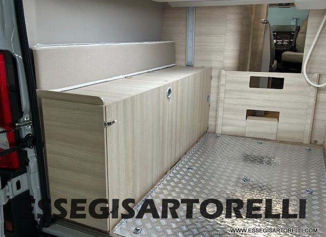 CHAUSSON SPORTLINE V 690 CAMBIO AUTOMATICO SERIE VAN 636 CM MAXI MATRIMONIALE ELETTRICO BASCULANTE 2025 pieno
