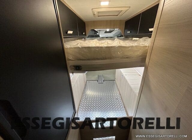 CHAUSSON SPORTLINE V 690 CAMBIO AUTOMATICO SERIE VAN 636 CM MAXI MATRIMONIALE ELETTRICO BASCULANTE 2025 pieno