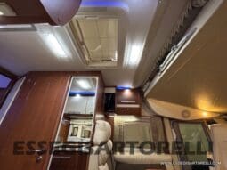 MOTORHOME MOBILVETTA K-YACHT MH 84 GEMELLI E GARAGE 150 CV POWER 2012 EURO 5 pieno