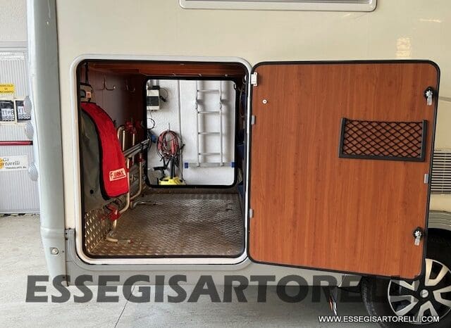 MOTORHOME MOBILVETTA K-YACHT MH 84 GEMELLI E GARAGE 150 CV POWER 2012 EURO 5 pieno