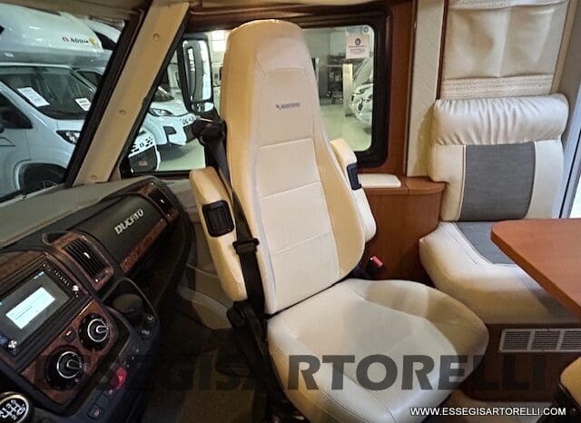 MOTORHOME MOBILVETTA K-YACHT MH 84 GEMELLI E GARAGE 150 CV POWER 2012 EURO 5 pieno