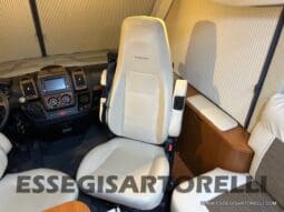 MOTORHOME MOBILVETTA K-YACHT MH 84 GEMELLI E GARAGE 150 CV POWER 2012 EURO 5 pieno