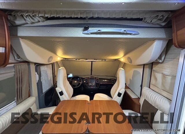 MOTORHOME MOBILVETTA K-YACHT MH 84 GEMELLI E GARAGE 150 CV POWER 2012 EURO 5 pieno