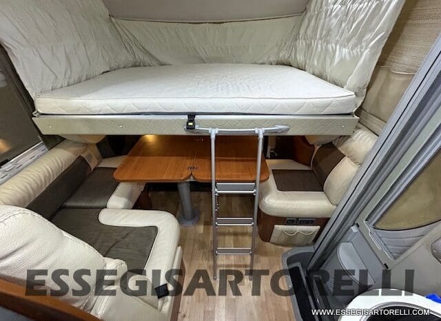 MOTORHOME MOBILVETTA K-YACHT MH 84 GEMELLI E GARAGE 150 CV POWER 2012 EURO 5 pieno