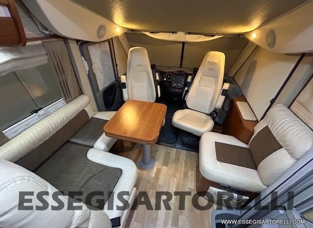 MOTORHOME MOBILVETTA K-YACHT MH 84 GEMELLI E GARAGE 150 CV POWER 2012 EURO 5 pieno