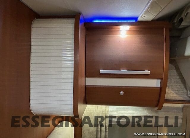 MOTORHOME MOBILVETTA K-YACHT MH 84 GEMELLI E GARAGE 150 CV POWER 2012 EURO 5 pieno