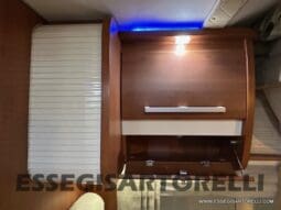 MOTORHOME MOBILVETTA K-YACHT MH 84 GEMELLI E GARAGE 150 CV POWER 2012 EURO 5 pieno